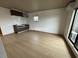 INABELL A棟 202 1階1LDKのリビング/ダイニング