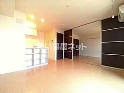 Excellent 101 1階1LDKのリビング/ダイニング