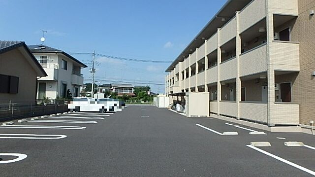 6 / 14