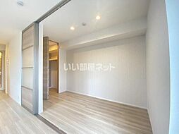 フォルトゥーナ 302 3階1LDKのリビング/ダイニング