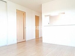 クレールVII 203 2階2LDKのリビング/ダイニング