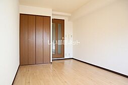 グラン・ドゥ・ルイ 3階1Kのリビング/ダイニング