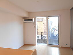 西武新宿線 本川越駅 バス12分 東明寺橋下車 徒歩4分の賃貸アパート 1階2LDKのリビング/ダイニング