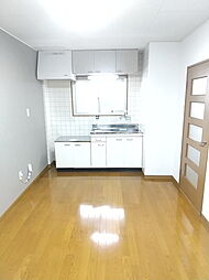 ハイツ春日 202 2階1DKのリビング/ダイニング