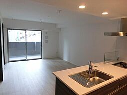 JR鹿児島本線 上熊本駅 徒歩14分の賃貸マンション 2階2SLDKのリビング/ダイニング