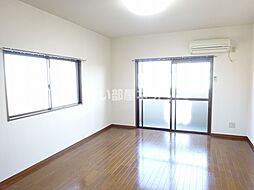 エール白須賀 2A 2階ワンルームのリビング/ダイニング