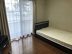 スクエアハウスQ 207 2階1Kのリビング/ダイニング