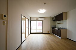 ドリームハイツＭ＆Ｓ 203 2階3LDKのリビング/ダイニング