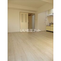 赤坪小菅ビル 201 2階2LDKのリビング/ダイニング