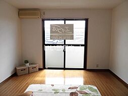 グリーングラス 305 3階1Kのリビング/ダイニング