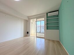 ホーリープレイス唐津　II 203 2階ワンルームのリビング/ダイニング