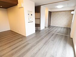 ミル・ルミエール 302 3階1LDKのリビング/ダイニング