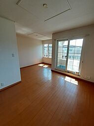 ホワイトリリーＡ 201 2階1LDKのリビング/ダイニング