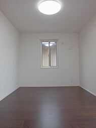 アンフィニ 3 2階2LDKの室内