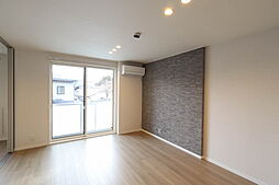 シャーメゾンＰｒｅｍｉａｓ 202 2階2LDKのリビング/ダイニング