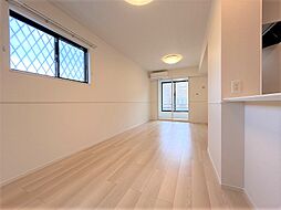 メルベージュ伊万里　V 102 1階1LDKのリビング/ダイニング