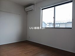 ワンリッチ上野町A 202 2階1Kのリビング/ダイニング