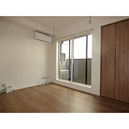 ルミエーテ A 2階1Kのリビング/ダイニング