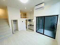 メゾン・ド・ボヌール毛利町 203 2階ワンルームのリビング/ダイニング