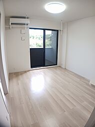 ル・プレジール　Ｂ 102 1階2LDKのリビング/ダイニング