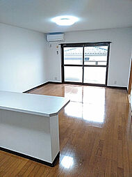 ファミーユ布瀬 303 3階2LDKのリビング/ダイニング