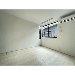 ADIOS平成II 103 1階1Kのリビング/ダイニング