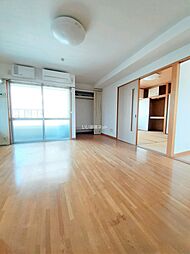 鳳翔ビル 401 4階2LDKのリビング/ダイニング