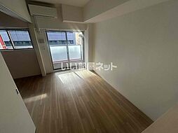 セレニテ新大阪グランデ　シュッド 11階1LDKのリビング/ダイニング