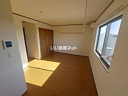 Amour ever V 205 2階1Kのリビング/ダイニング