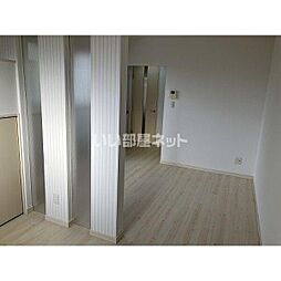 サンライズ豊田 301 3階1DKのリビング/ダイニング