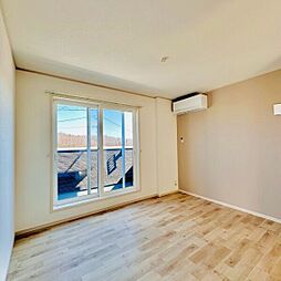 メリディアン国見駅前伍番館 203 2階1LDKのリビング/ダイニング