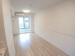 クレール丹波篠山　II 102 1階1LDKのリビング/ダイニング