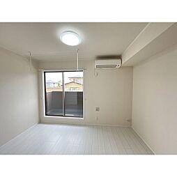 仙台市営南北線 泉中央駅 バス34分 富谷学校前下車 徒歩10分の賃貸アパート 1階1DKのリビング/ダイニング