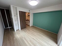 クリーン・ハートＫＧ 107 1階1Kのリビング/ダイニング