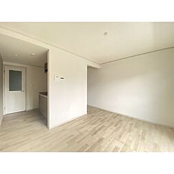 メリディアン川平参番館 203 2階1LDKのリビング/ダイニング