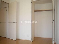 フルール・プリムヴェール　A棟 202 2階2DKのリビング/ダイニング