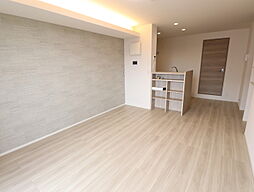 オーヴィラージュII 206 2階1LDKのリビング/ダイニング