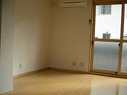 ウィルモア城山 105 1階1LDKのリビング/ダイニング