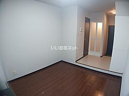 サクセスビル 407 4階ワンルームのリビング/ダイニング