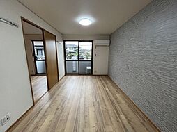 倫世館　B棟 B105 1階2DKのリビング/ダイニング