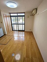 ルネス・ヨコタ 502 5階ワンルームのリビング/ダイニング