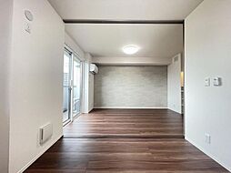 Le Clair 203 2階2LDKのリビング/ダイニング