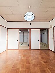 田中アパート 2階2DKのリビング/ダイニング