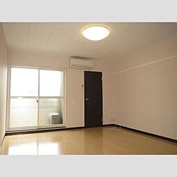 プランドール杜 102 1階1Kのリビング/ダイニング