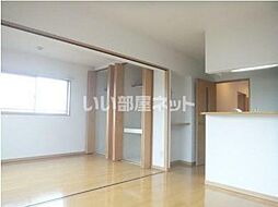 Y&Mメヌエット 301 3階2DKのリビング/ダイニング