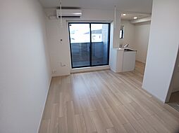 サニープレイス　古町 203 2階1LDKのリビング/ダイニング