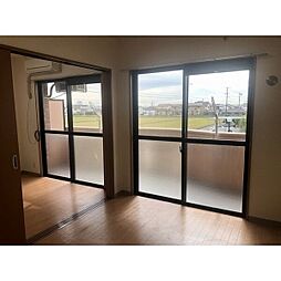 PIA 102 1階2LDKのリビング/ダイニング