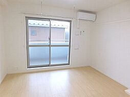 ラ・ルーチェＫ 201 2階ワンルームのリビング/ダイニング