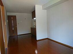 ロイヤルタウン有福　A棟 105 1階2DKのリビング/ダイニング