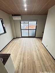 リベラル宮之阪 301 3階ワンルームのリビング/ダイニング